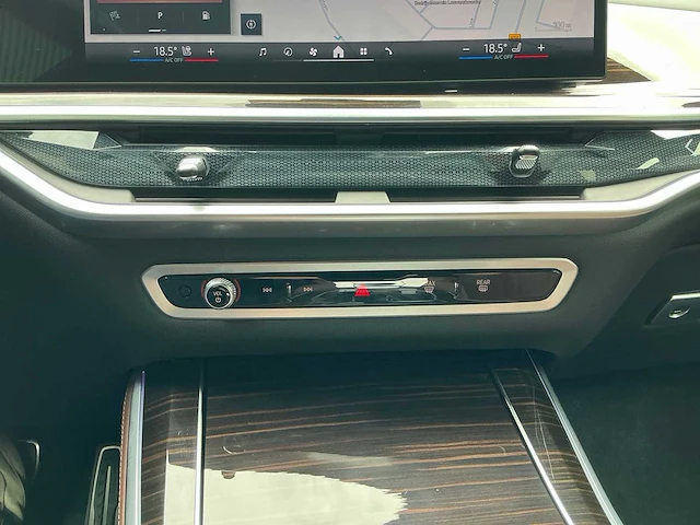 2023 bmw x5 50e g05 lci personenwagen - afbeelding 19 van  86