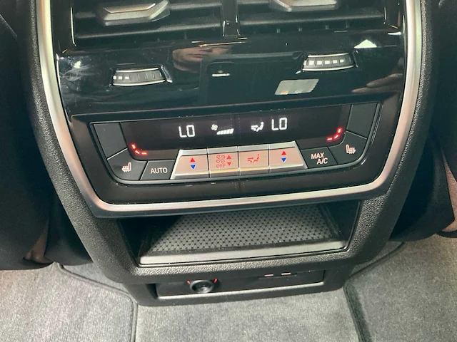 2023 bmw x5 50e g05 lci personenwagen - afbeelding 57 van  86