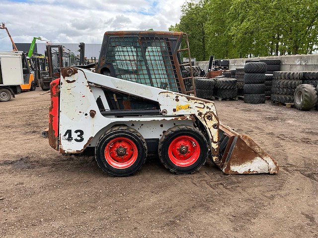 2023 bobcat s100 schranklader - afbeelding 30 van  33