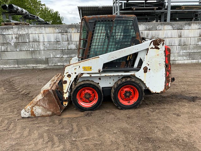 2023 bobcat s100 schranklader - afbeelding 12 van  33