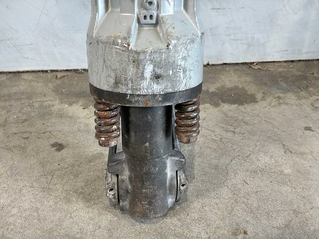 2023 bosch gsh 27 vc breekhamer 30kg hex-28 - afbeelding 4 van  7
