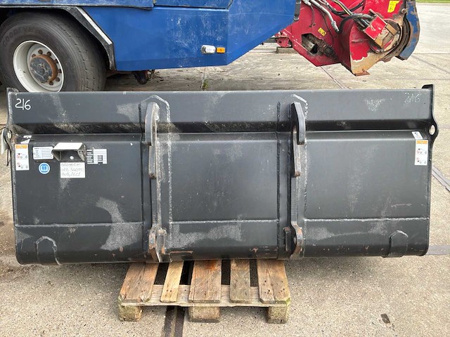 2023 bub2661 grondbak dieci appolo - afbeelding 5 van  6