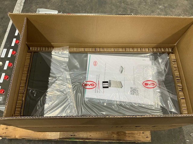 2023 byd 12940054-00 power distribution unit (pdu) - afbeelding 2 van  4