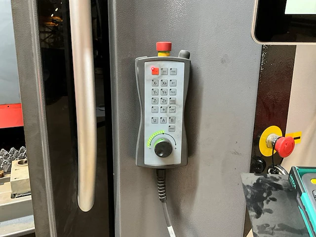 2023 bystronic bysmart 3015 fiber 10kw lasersnijmachine - afbeelding 8 van  73