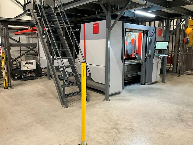 2023 bystronic bysmart 3015 fiber 10kw lasersnijmachine - afbeelding 23 van  73
