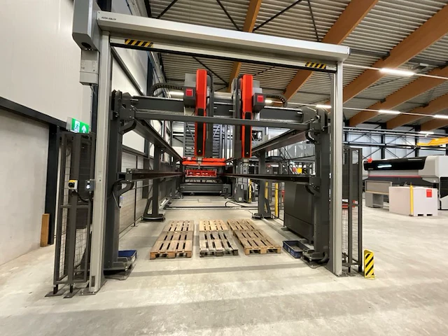 2023 bystronic bysmart 3015 fiber 10kw lasersnijmachine - afbeelding 38 van  73