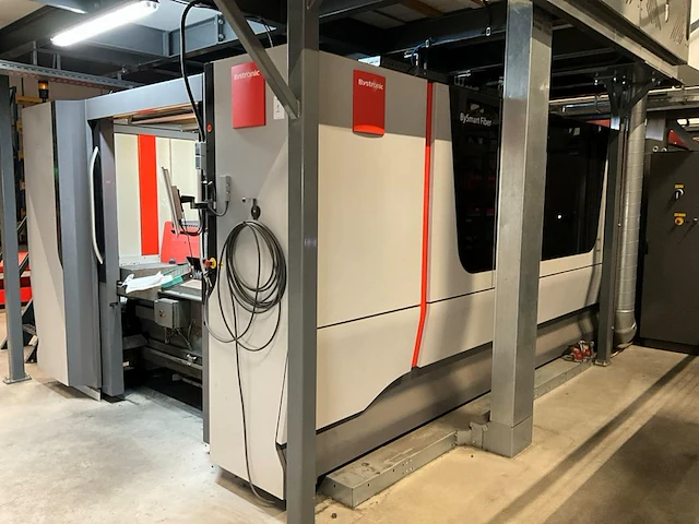 2023 bystronic bysmart 3015 fiber 10kw lasersnijmachine - afbeelding 34 van  73