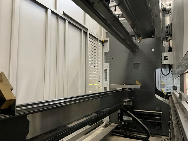 2023 bystronic xpert pro 250/4300 kantbank - afbeelding 2 van  19