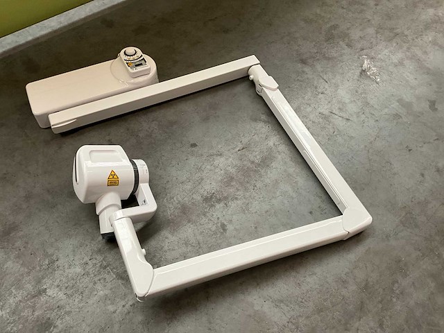 2023 carestream dental cs2200 röntgenapparaat - afbeelding 2 van  7