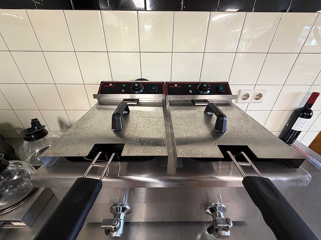 2023 caterchef 688828 dubbele friteuse - afbeelding 2 van  6