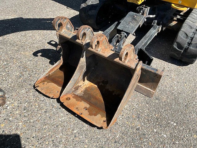 2023 caterpillar 301.6 minigraafmachine - afbeelding 9 van  30