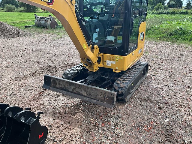 2023 caterpillar 301.8 minigraafmachine - afbeelding 11 van  28