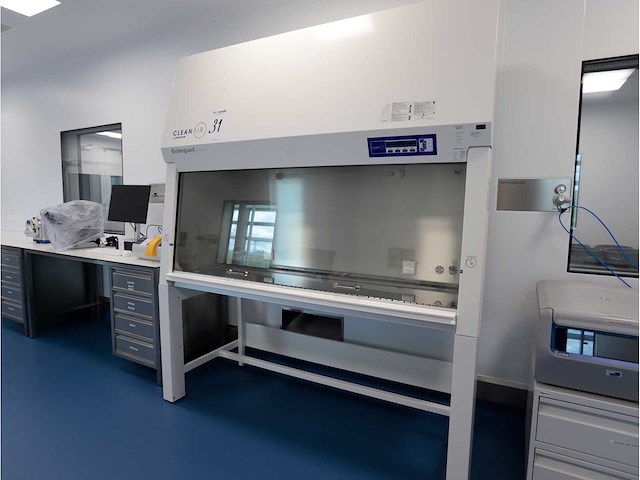 2023 clean air door baker biovanguard 6 laminaire flow kast - afbeelding 2 van  6