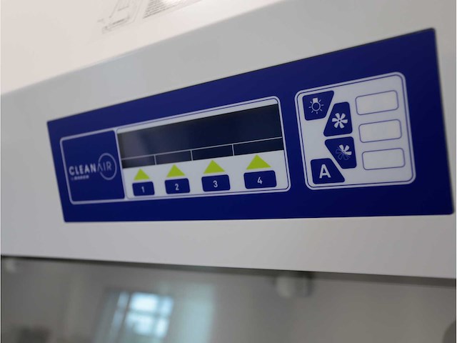2023 clean air door baker biovanguard 6 laminaire flow kast - afbeelding 5 van  6