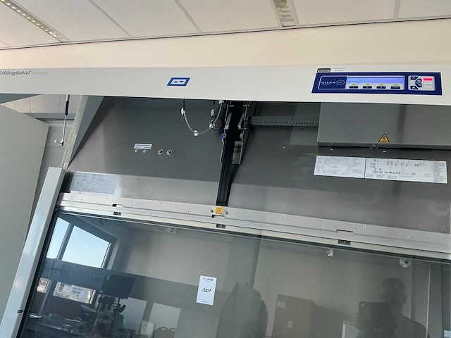 2023 clean air door baker biovanguard 6 laminaire flow kast - afbeelding 2 van  12
