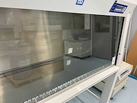 2023 clean air door baker biovanguard 6 laminaire flow kast - afbeelding 5 van  10