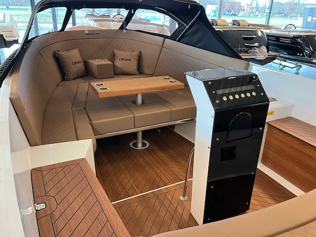 2023 corsiva 650 tender sloep - afbeelding 11 van  12