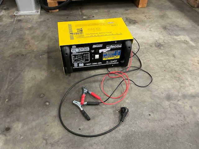 2023 deca fl 3713d acculader - afbeelding 1 van  4