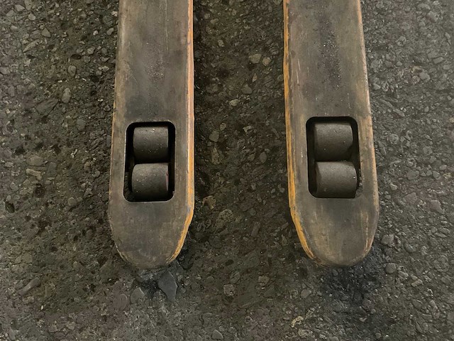 2023 delta pt.0.st.2500 hand hydraulische palletwagen - afbeelding 2 van  14