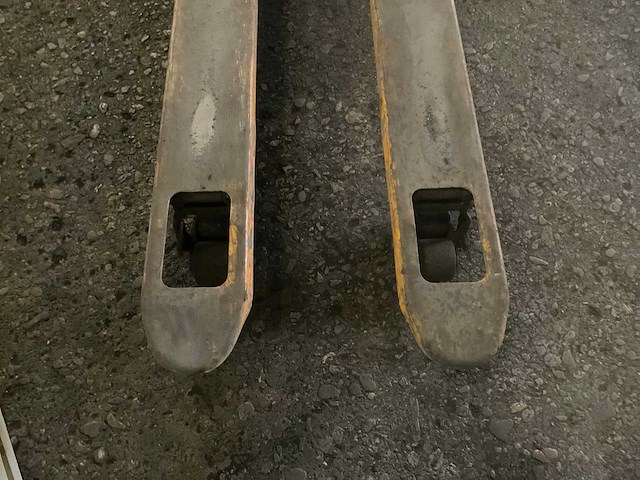 2023 delta pt.0.st.2500 hand hydraulische palletwagen - afbeelding 13 van  13