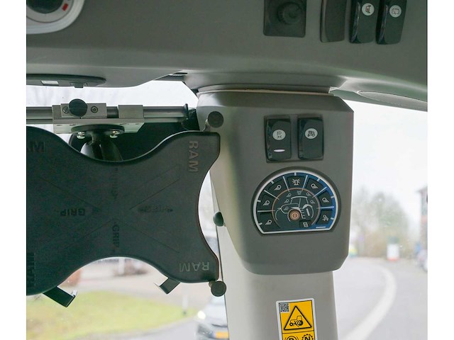 2023 deutz 6180 agrotron vierwielaangedreven landbouwtractor - afbeelding 14 van  41