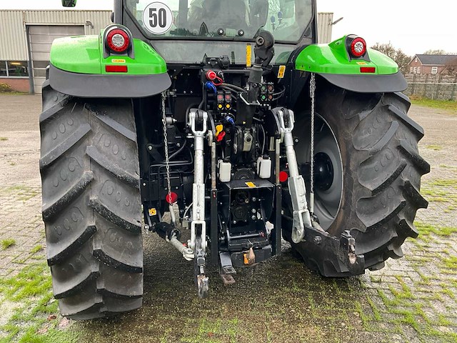 2023 deutz-fahr 6125 c ttv vario vierwielaangedreven landbouwtractor - afbeelding 13 van  53