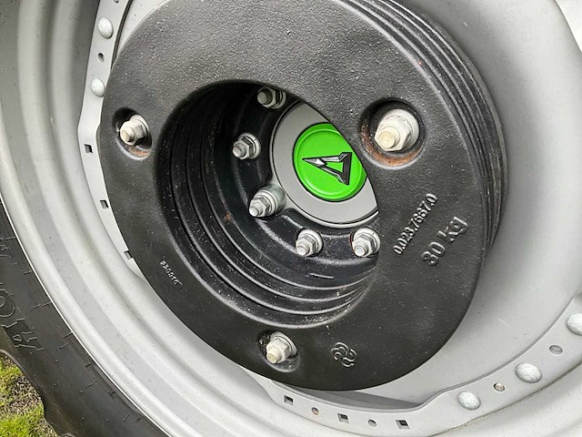 2023 deutz-fahr 6125 c ttv vario vierwielaangedreven landbouwtractor - afbeelding 28 van  53