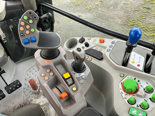 2023 deutz-fahr 6125 c ttv vario vierwielaangedreven landbouwtractor - afbeelding 39 van  53