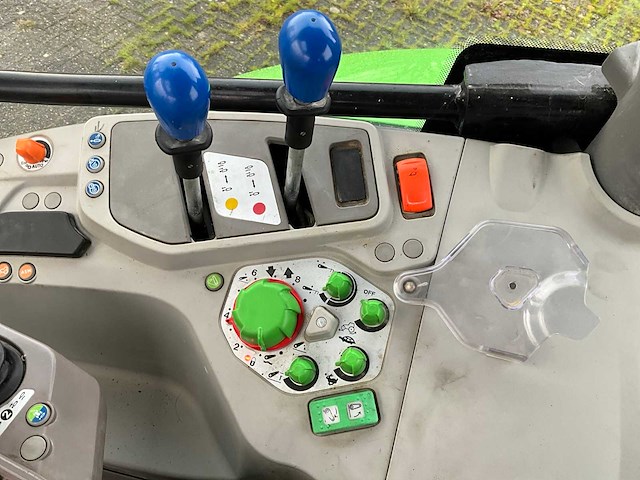 2023 deutz-fahr 6125 c ttv vario vierwielaangedreven landbouwtractor - afbeelding 41 van  53