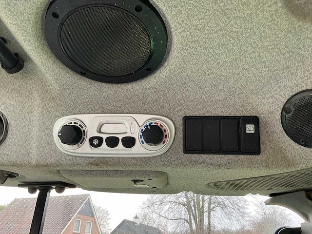 2023 deutz-fahr 6125 c ttv vario vierwielaangedreven landbouwtractor - afbeelding 42 van  53