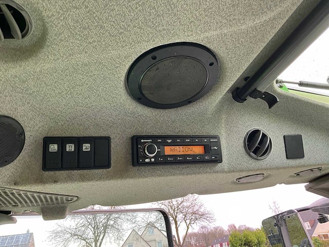 2023 deutz-fahr 6125 c ttv vario vierwielaangedreven landbouwtractor - afbeelding 43 van  53