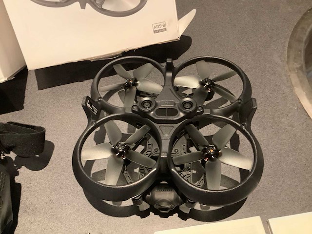 2023 dji avata fly smart combo drone - afbeelding 4 van  9