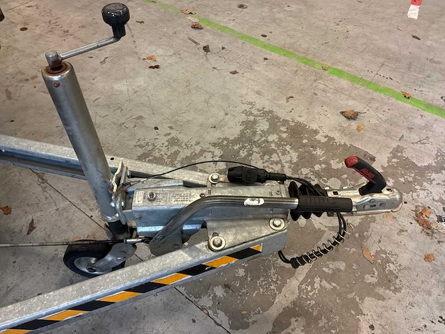 2023 eduard aanhangwagen - afbeelding 9 van  11