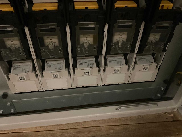 2023 europower 400 v 10 inputs panel ac-verdeelkast / pv ac combiner cabinet - afbeelding 5 van  8