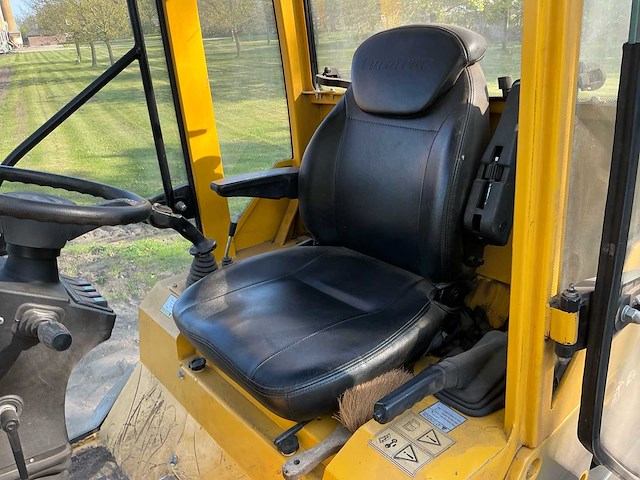 2023 eurotrac w12 s wiellader / kniklader - afbeelding 4 van  23