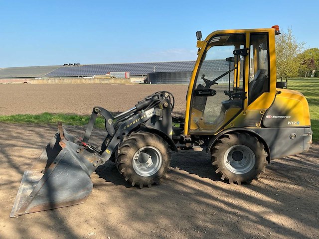 2023 eurotrac w12 s wiellader / kniklader - afbeelding 9 van  23