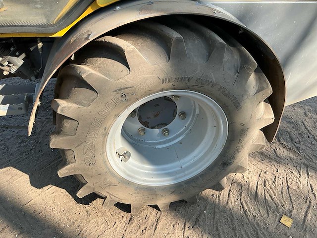 2023 eurotrac w12 s wiellader / kniklader - afbeelding 10 van  23