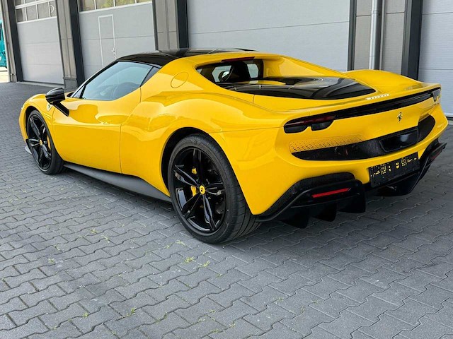 2023 ferrari 296 gtb | hybrid italian supercar - afbeelding 23 van  82