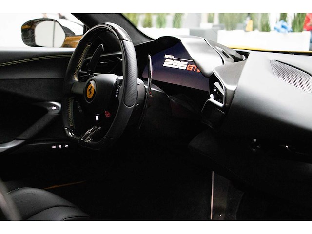 2023 ferrari 296 gtb | hybrid italian supercar - afbeelding 47 van  82