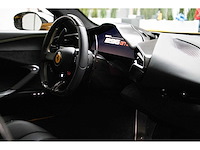 2023 ferrari 296 gtb | hybrid italian supercar - afbeelding 47 van  82