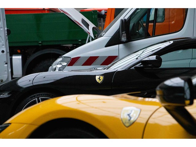 2023 ferrari 296 gtb | hybrid italian supercar - afbeelding 49 van  82