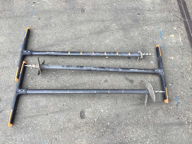 2023 fiskars quikdrill grondboor (3x) - afbeelding 1 van  3