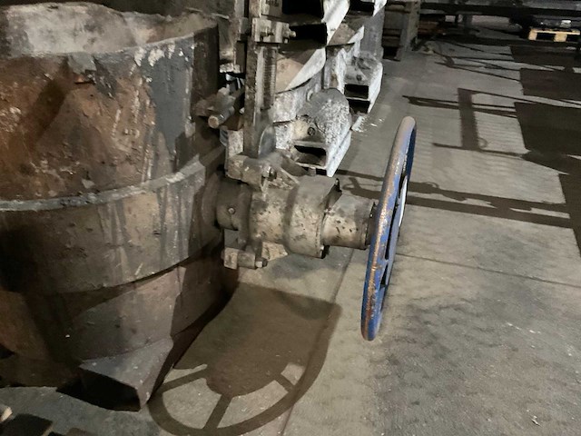 2023 foundry service krangiesspanne krrangietpan met beugel - afbeelding 10 van  11