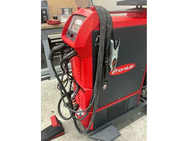 2023 fronius iwave ac/dc 300i tig-lasapparaat - afbeelding 7 van  10