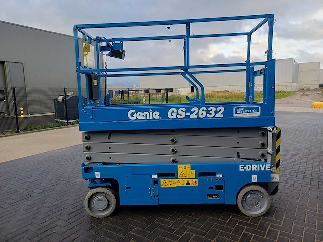 2023 genie gs2632 schaarlift hoogwerker - afbeelding 9 van  15
