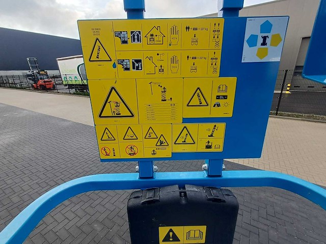 2023 genie gs2632 schaarlift hoogwerker - afbeelding 12 van  15