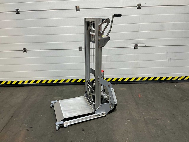 2023 genie ll5.5 kanaallift - afbeelding 6 van  12