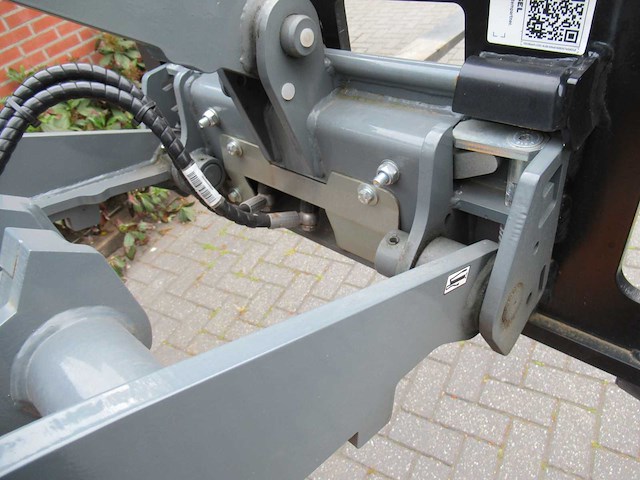 2023 giant g-1200 mini shovel “demo model” - afbeelding 9 van  12