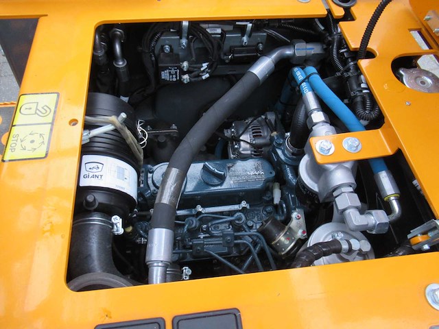 2023 giant g-1200 mini shovel “demo model” - afbeelding 12 van  12