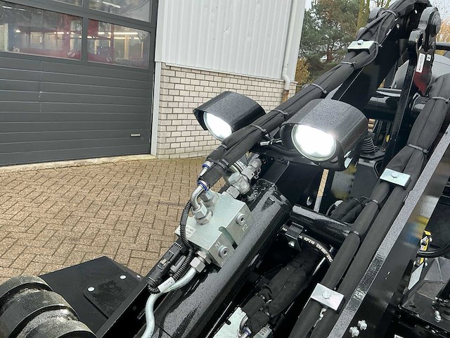 2023 giant g2200 e w23 wiellader - afbeelding 12 van  30